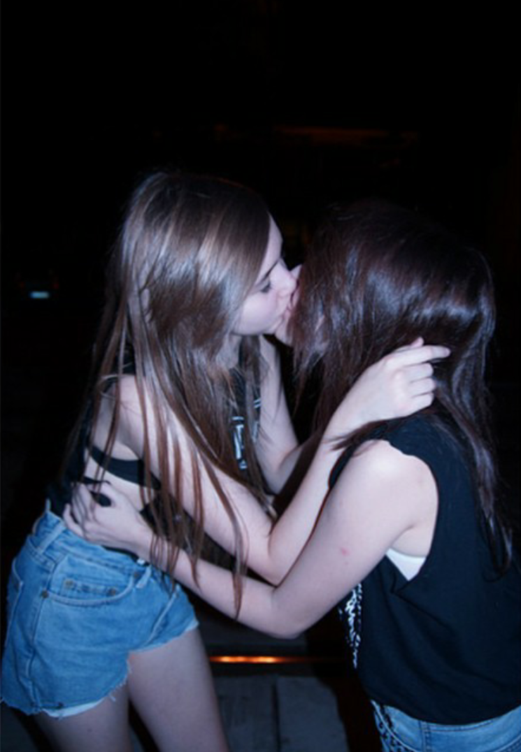 Lesbian Girls Kissing Panties
